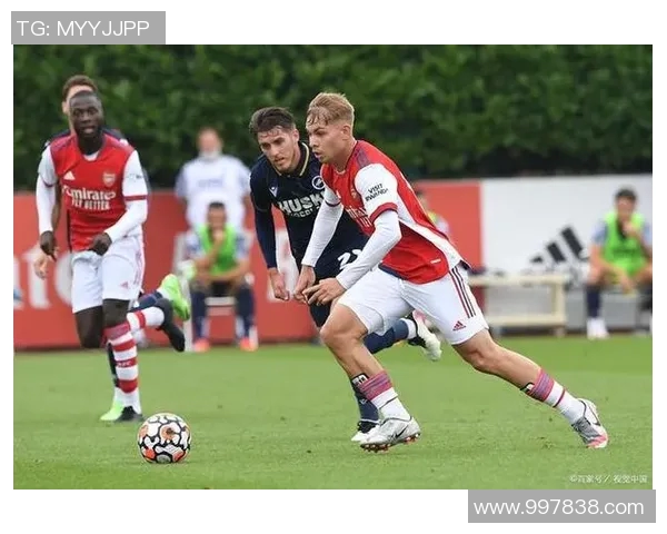 南京排球队边路渗透战术解析与应用探讨