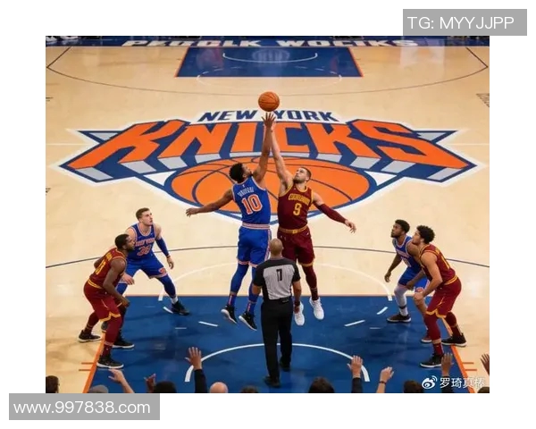 独立对拉努斯:激烈对决中的战术较量与球员表现分析 独立对拉努斯:激烈对决中的战术较量与球员表现分析