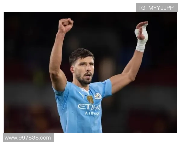 鲁本迪亚斯：从天才后卫到球队核心的成长之路与影响力分析