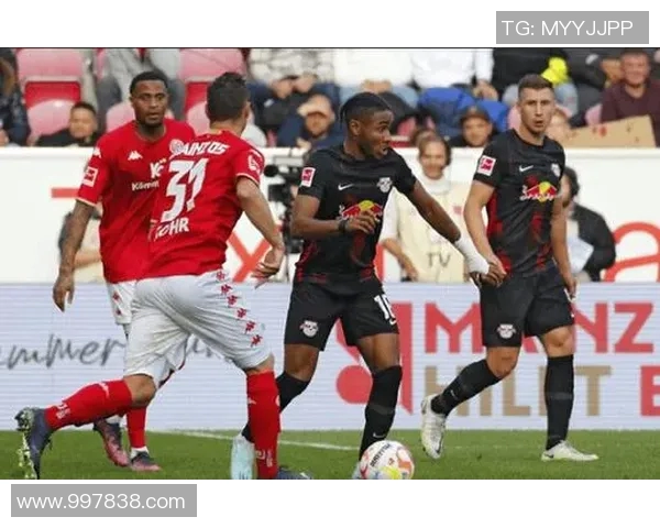 11月2日伊斯坦布尔对阵霍芬海姆精彩赛事前瞻与分析