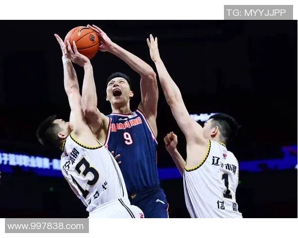 CBA精彩对决广东队与辽宁队完整比赛视频回顾与分析 CBA精彩对决广东队与辽宁队完整比赛视频回顾与分析