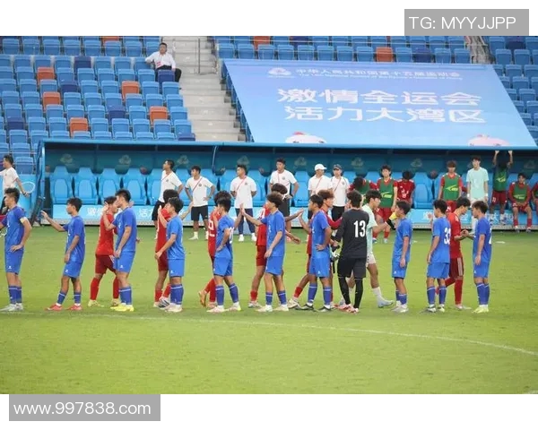 U18亚锦赛激战印度队中国青年足球队力争胜利展现实力 U18亚锦赛激战印度队中国青年足球队力争胜利展现实力